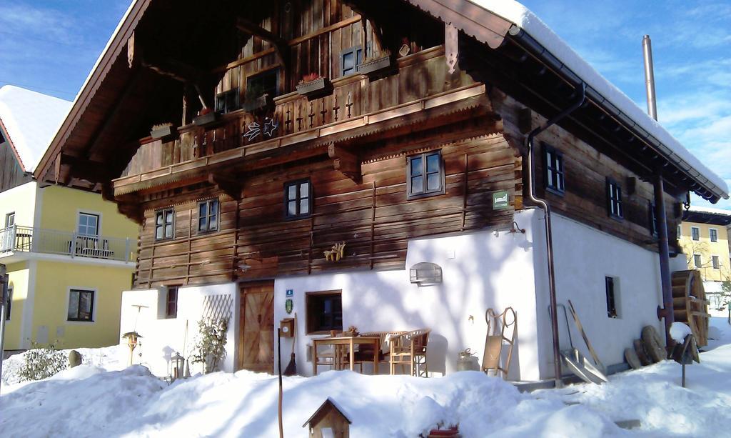 Heuholzmuehle Privatzimmer Elixhausen Esterno foto