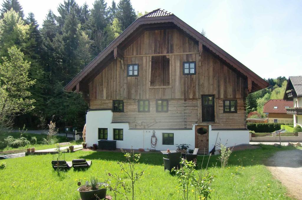 Heuholzmuehle Privatzimmer Elixhausen Esterno foto